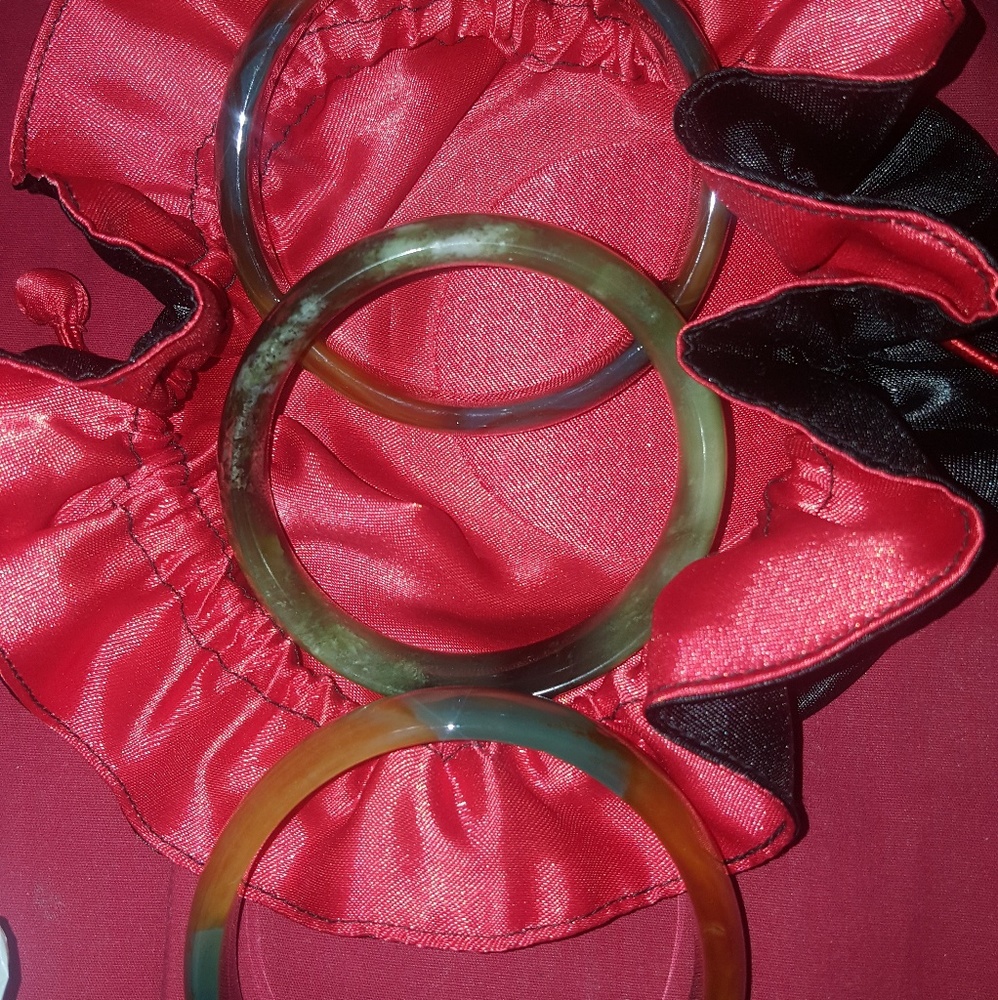 GENUINE JADE BRACELETS